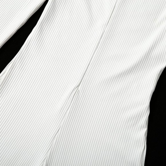 Modern Fitness & Yoga JumpSuit - Picture 6 of 10